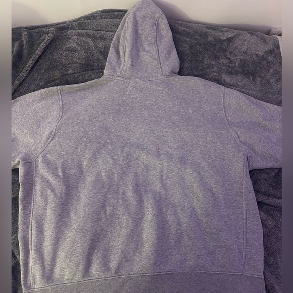 NIKE - Picture 4 of 4